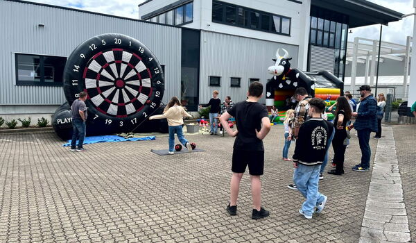 HBE celebrates its 40th anniversary