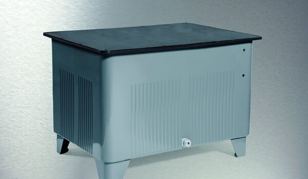 Réservoirs d'huile en acier sans soudure disponibles dès maintenant